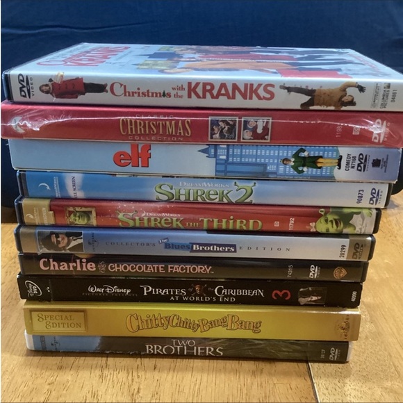622. BUNDLE OF 10 DVDS - Picture 1 of 1